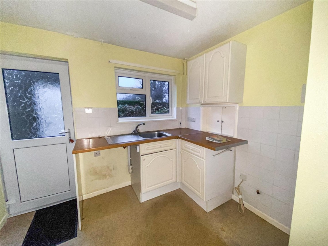 Images for COSMETIC UPDATING | TAVISTOCK