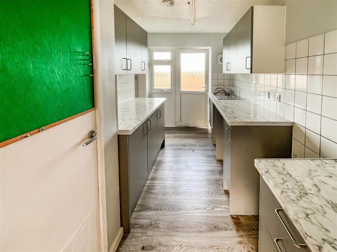 Images for FIRST FLOOR FLAT | TAVISTOCK