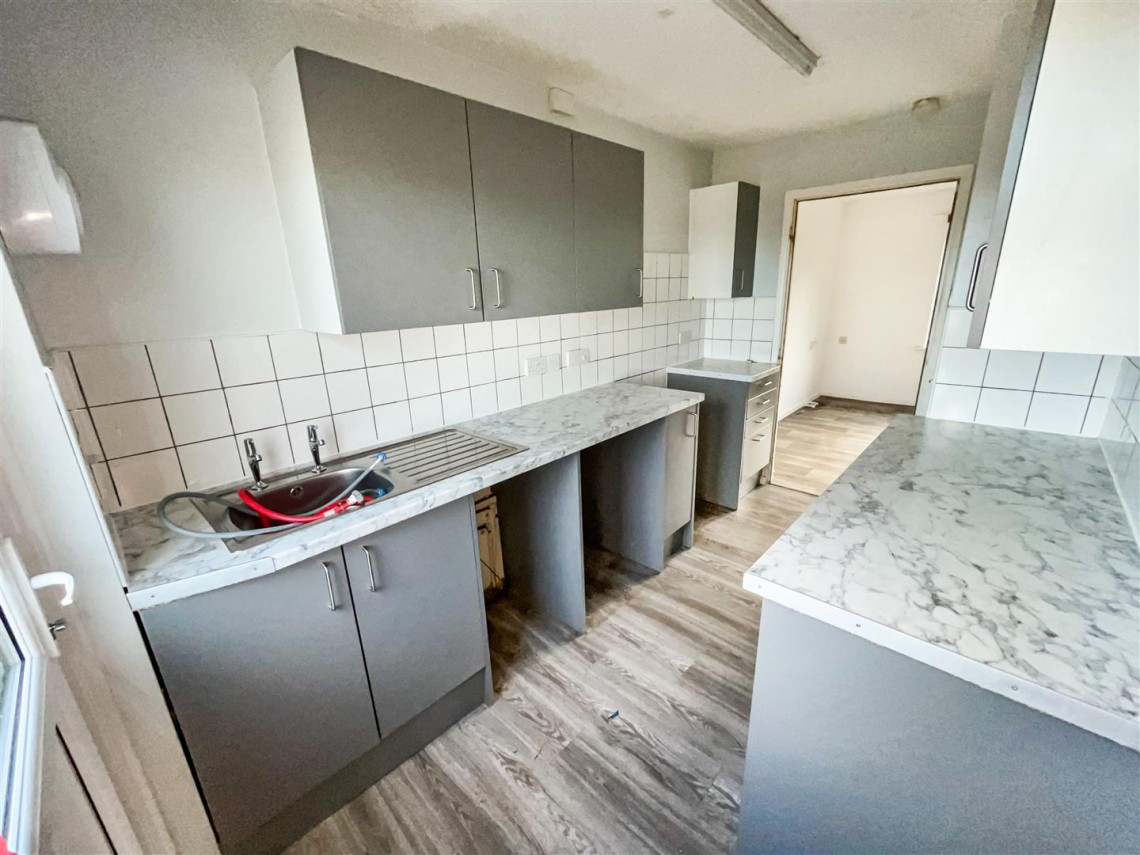 Images for FIRST FLOOR FLAT | TAVISTOCK