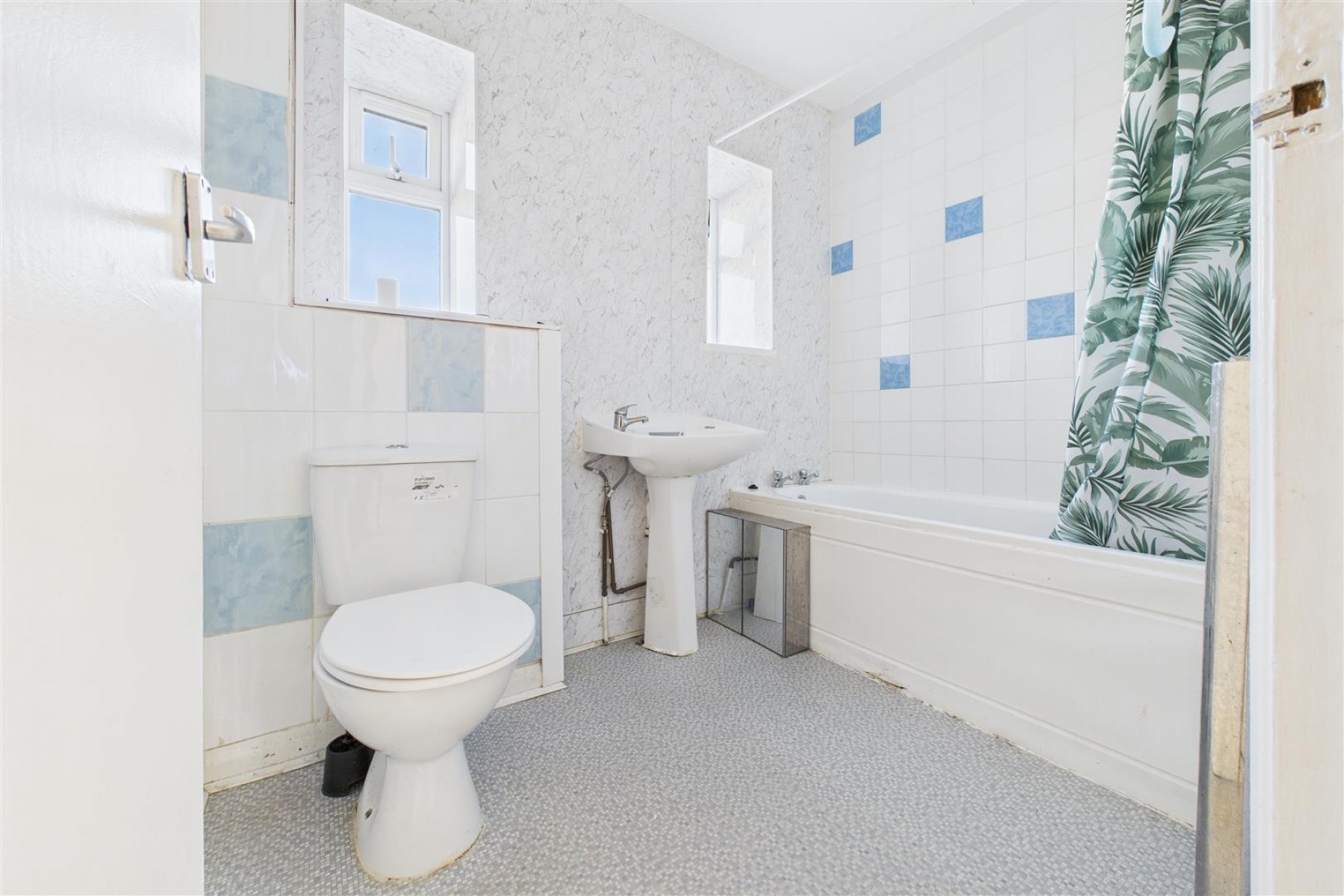 Images for 3 BED HOUSE | WITHYWOOD