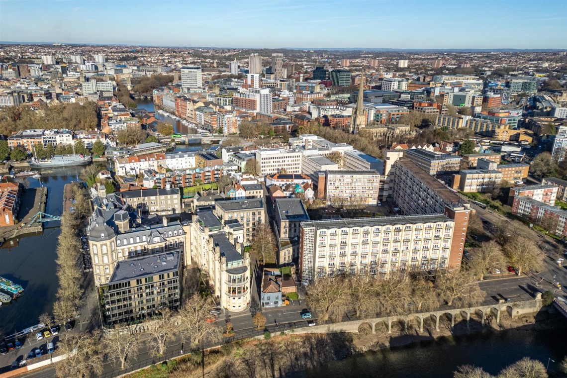 Images for 8TH FLOOR BALCONY FLAT | REDCLIFFE