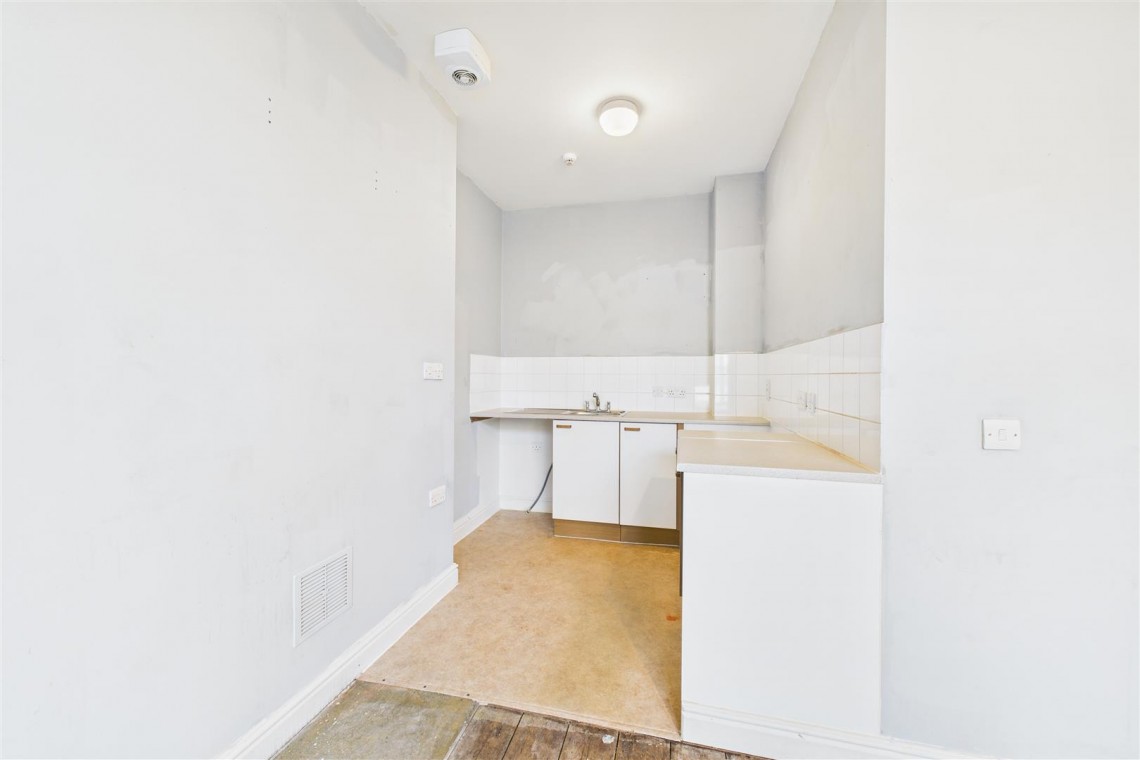 Images for BASIC UPDATING | BURNHAM ON SEA