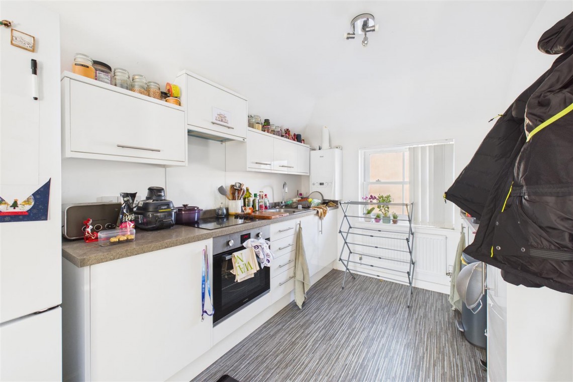 Images for 2 x 2 BED FLATS | £21,900 | TROWBRIDGE