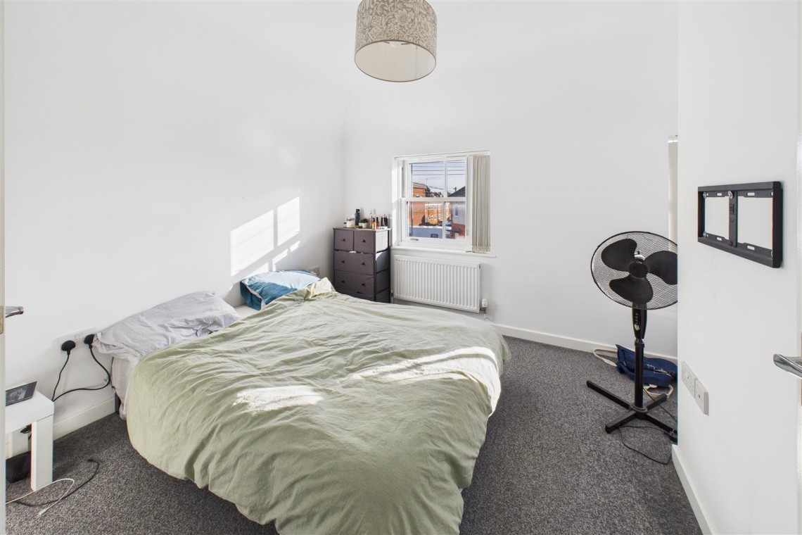 Images for 2 x 2 BED FLATS | £21,900 | TROWBRIDGE