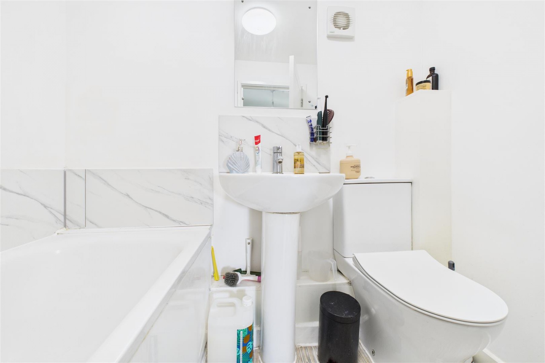 Images for 2 x 2 BED FLATS | £21,900 | TROWBRIDGE