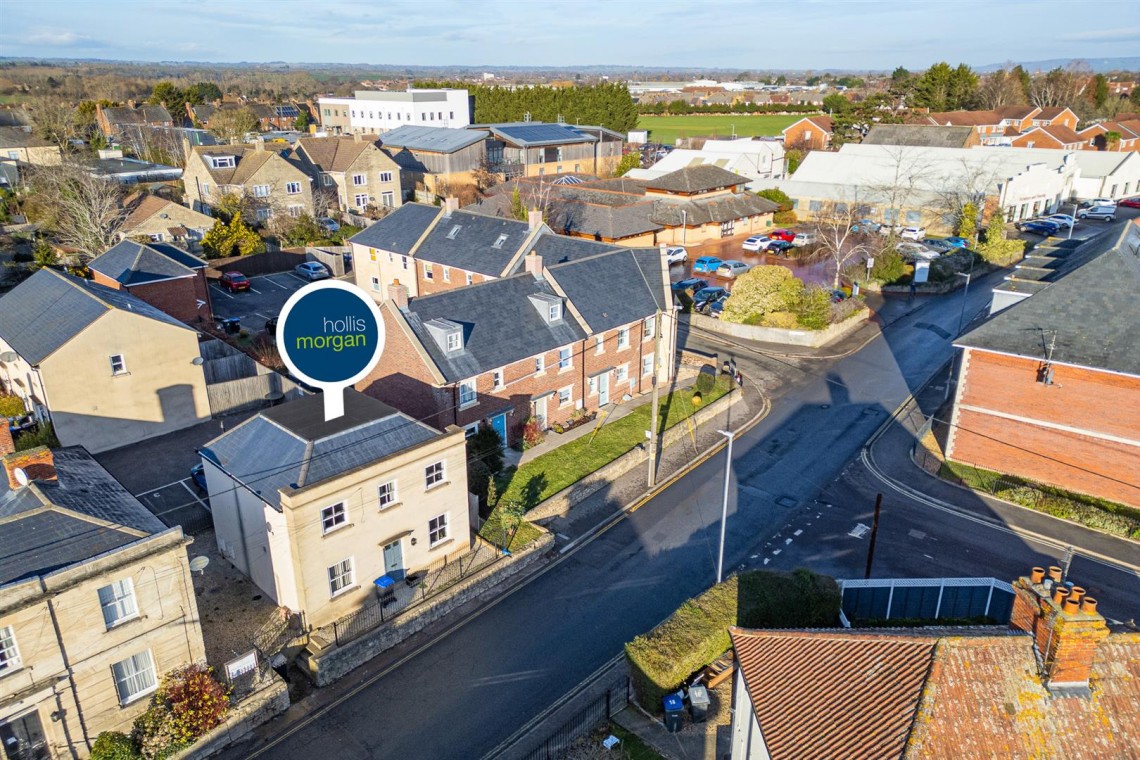 Images for 2 x 2 BED FLATS | £21,900 | TROWBRIDGE