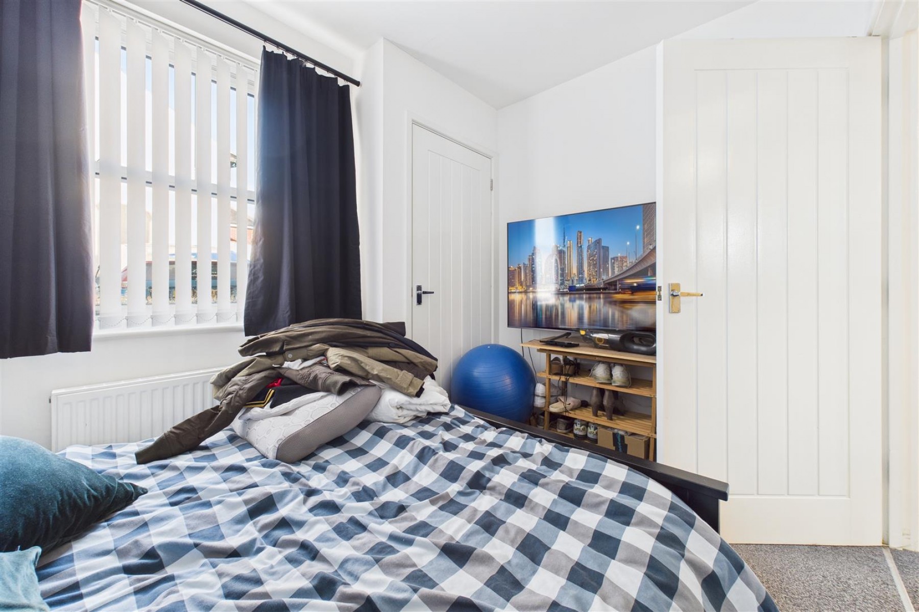 Images for 2 x 2 BED FLATS | £21,900 | TROWBRIDGE