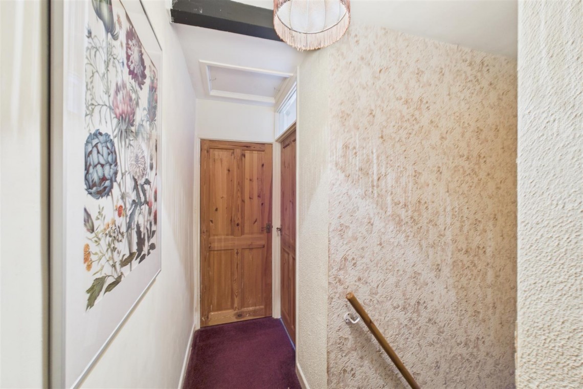 Images for LARGE GARDEN + HUGE POTENTIAL | HANHAM