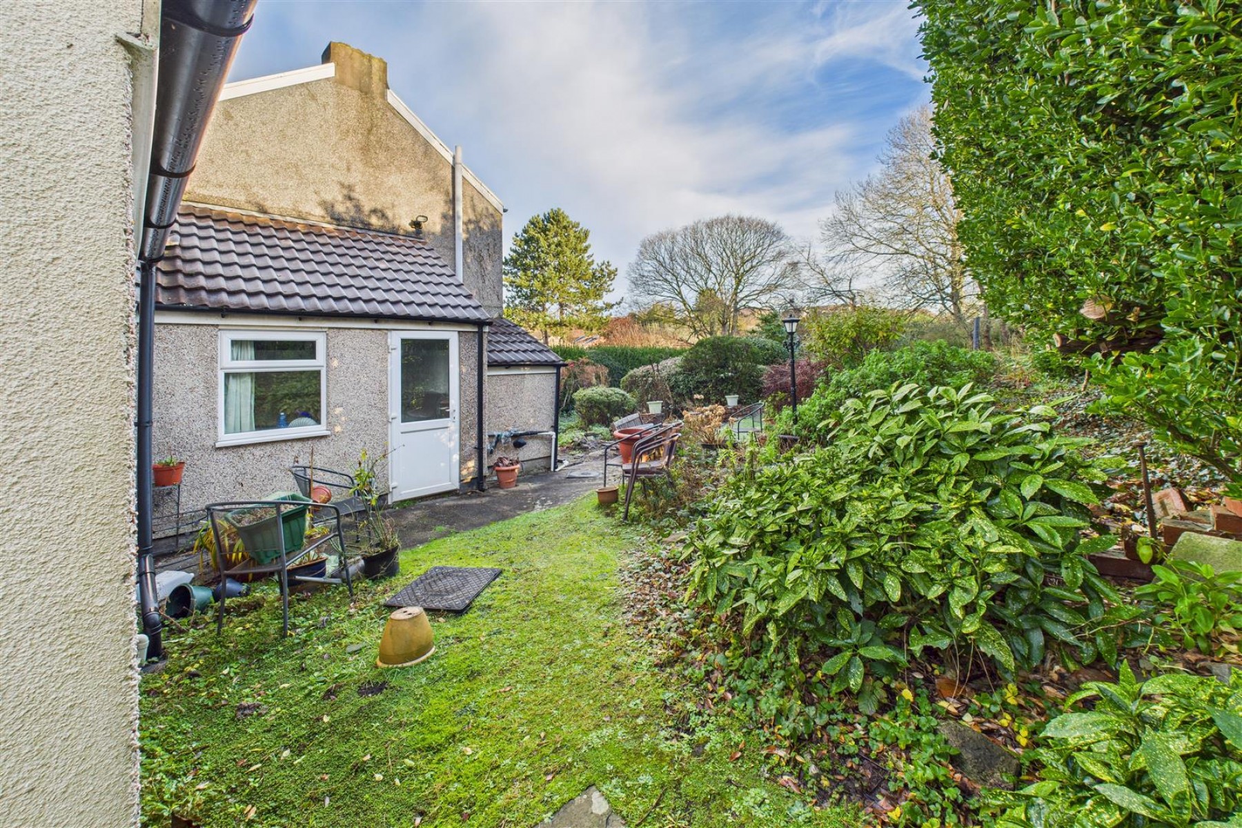 Images for LARGE GARDEN + HUGE POTENTIAL | HANHAM