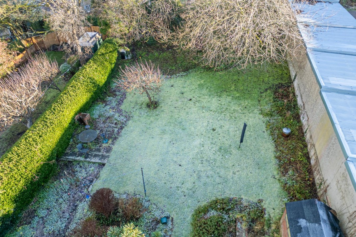 Images for LARGE GARDEN + HUGE POTENTIAL | HANHAM