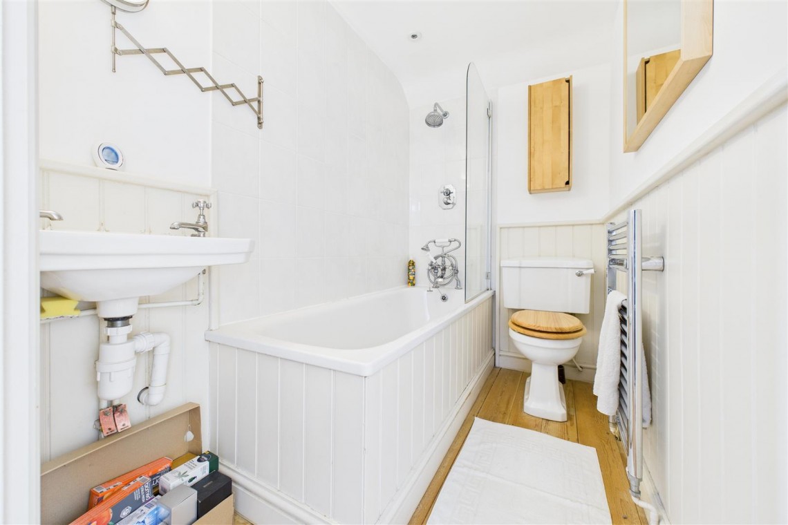 Images for COACH HOUSE - REDUCED FOR AUCTION | THORNBURY