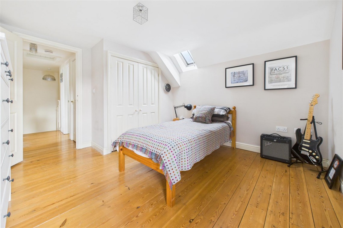 Images for COACH HOUSE - REDUCED FOR AUCTION | THORNBURY