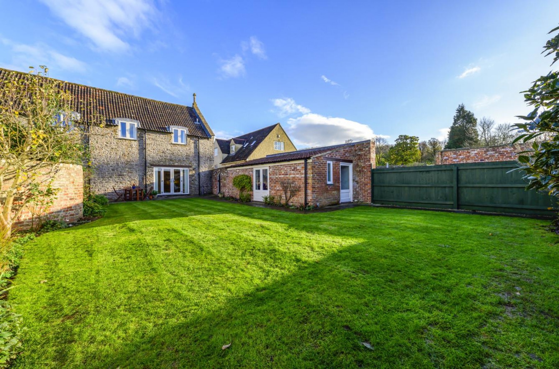 Images for COACH HOUSE - REDUCED FOR AUCTION | THORNBURY