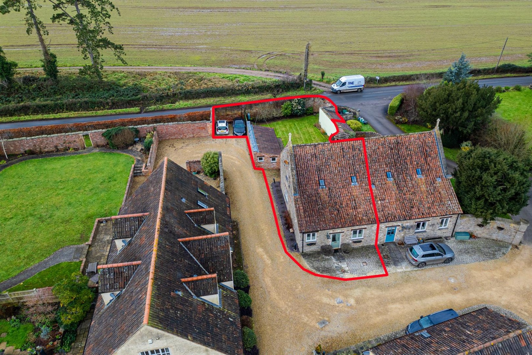 Images for COACH HOUSE - REDUCED FOR AUCTION | THORNBURY