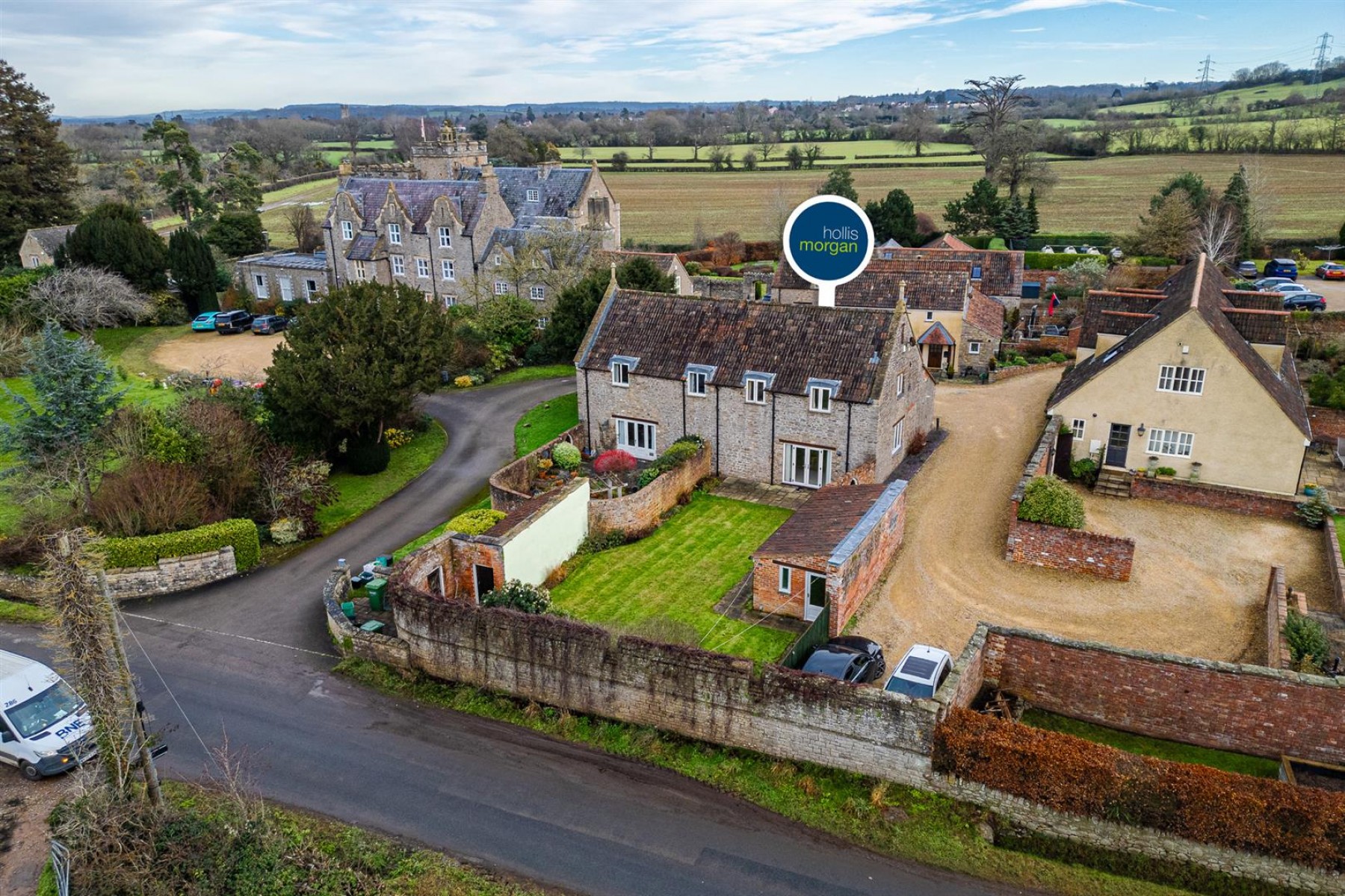 Images for COACH HOUSE - REDUCED FOR AUCTION | THORNBURY