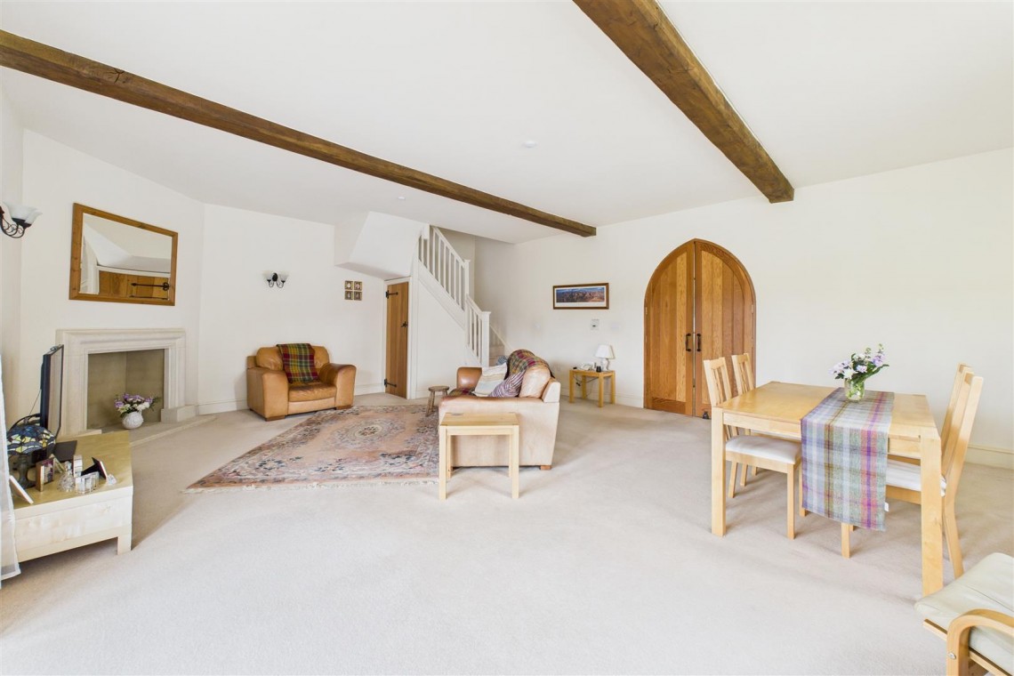 Images for COACH HOUSE - REDUCED FOR AUCTION | THORNBURY