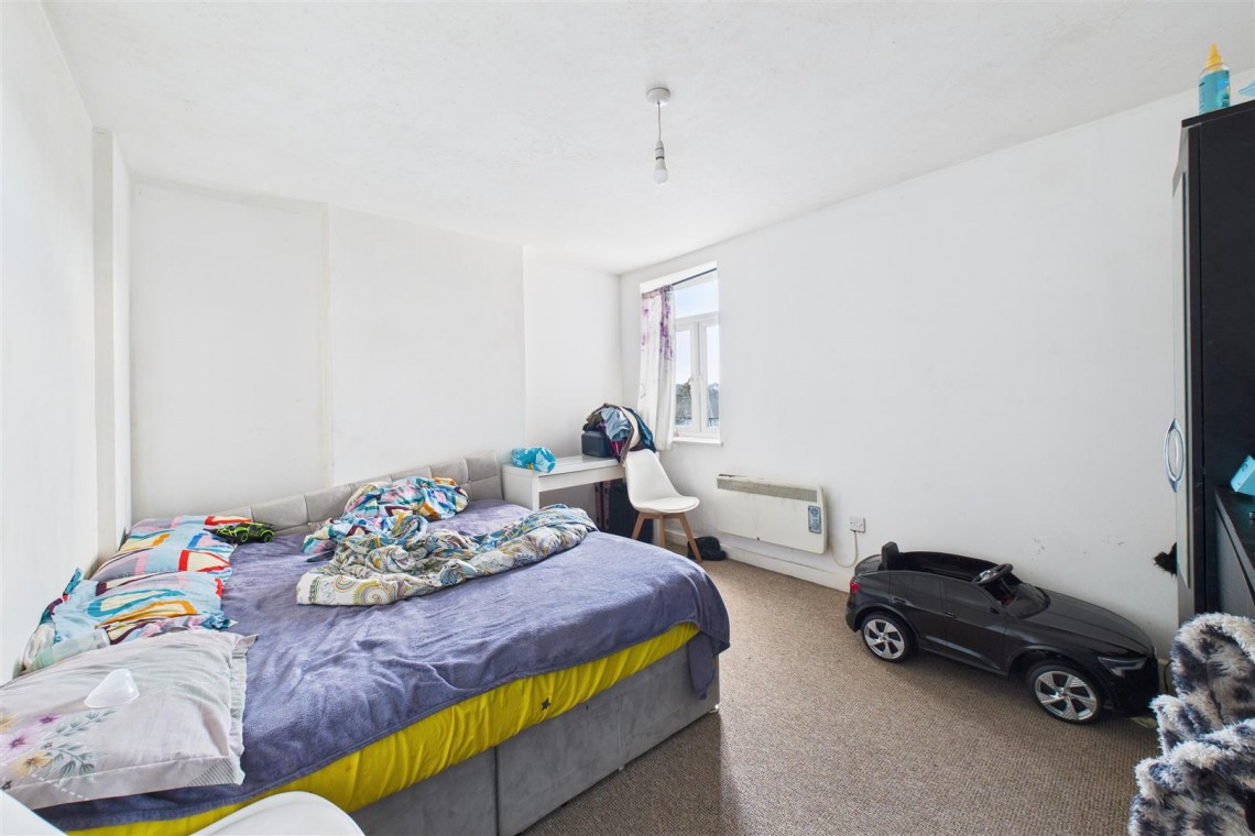 Images for 2 x 2 BED FLATS | £28K PA | BS4