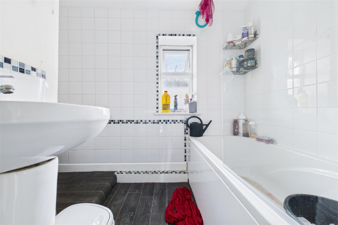 Images for 2 x 2 BED FLATS | £28K PA | BS4