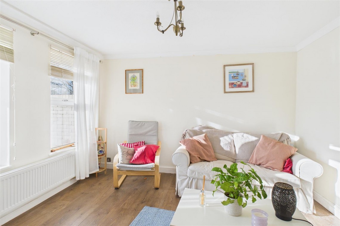 Images for Comb Paddock, Westbury On Trym