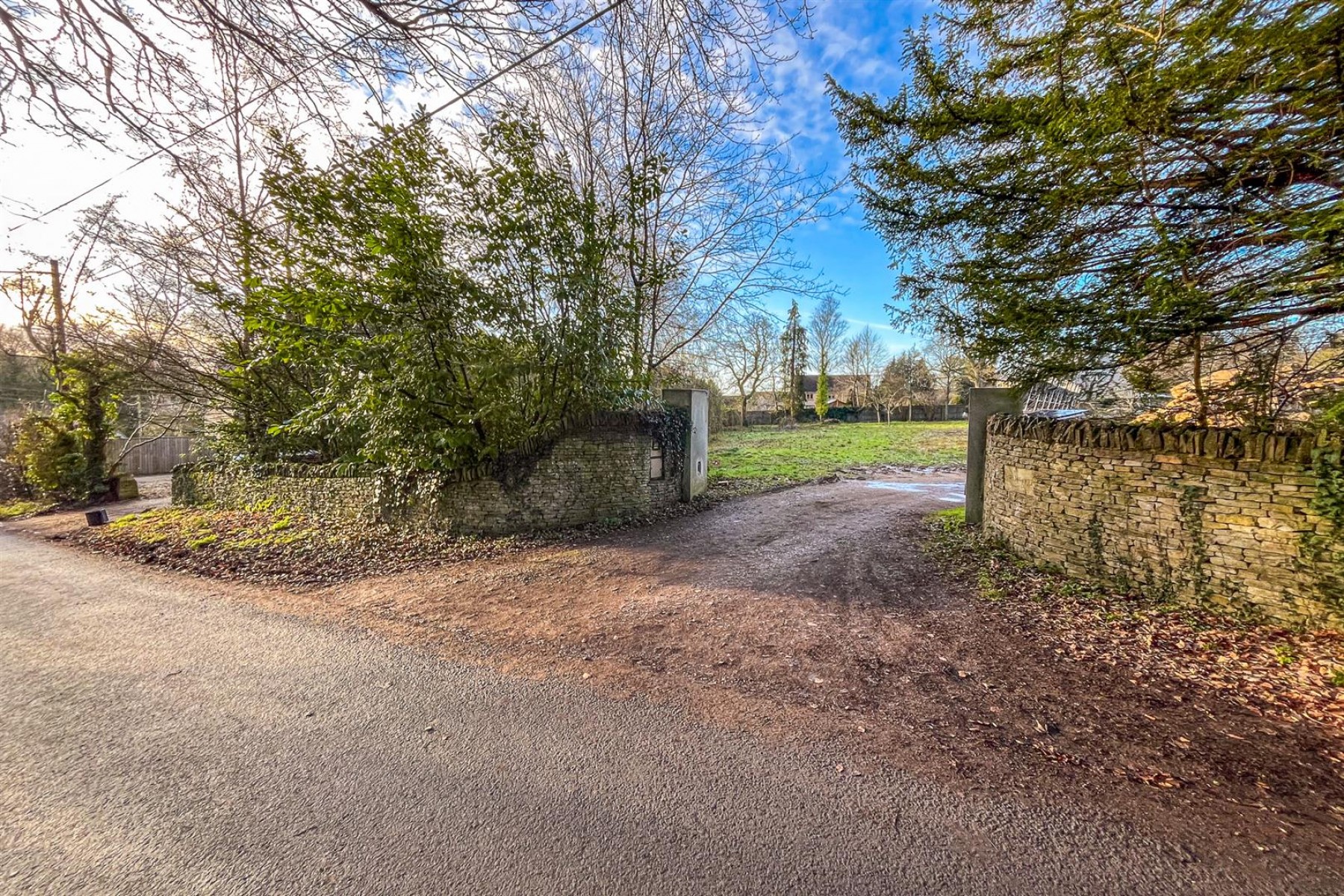 Images for PLOT WITH PLANNING | SHIPTON OLIFFE