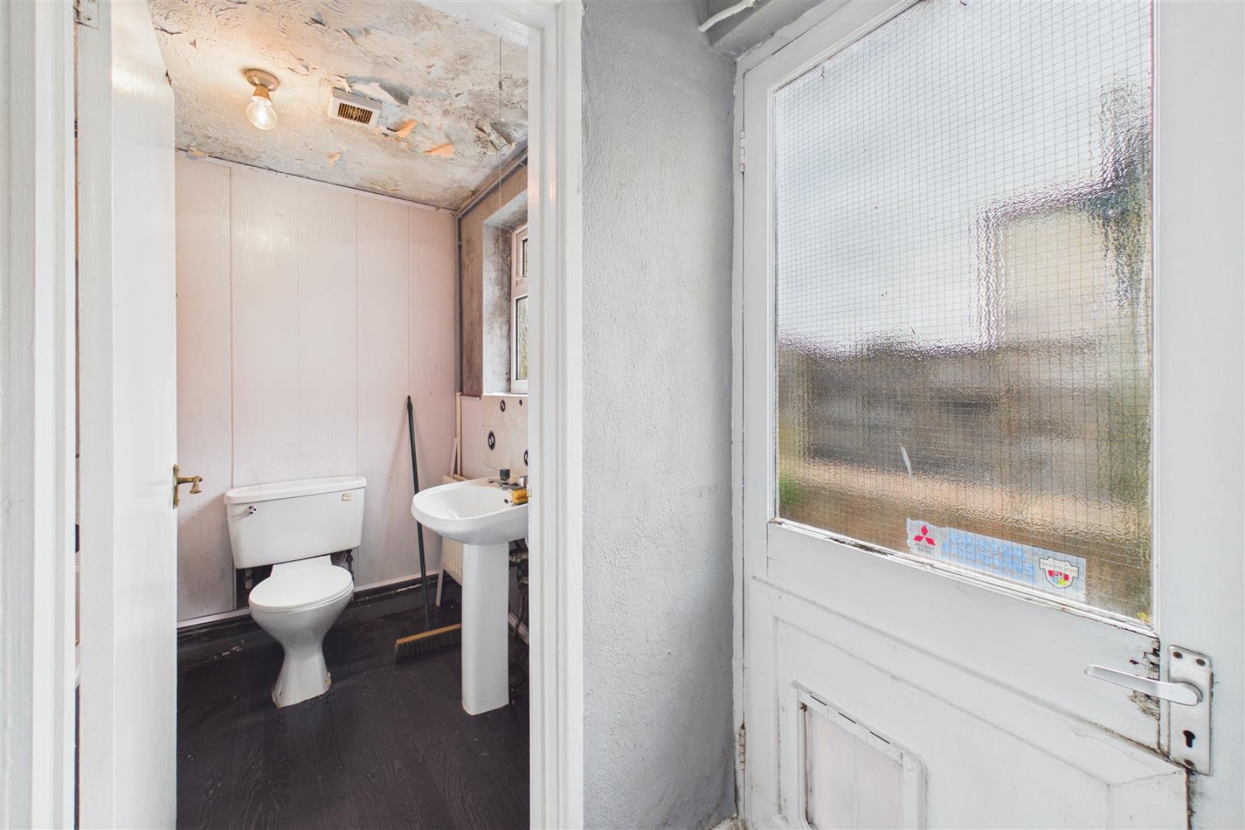 Images for HOUSE | UPDATING | KINGSWOOD