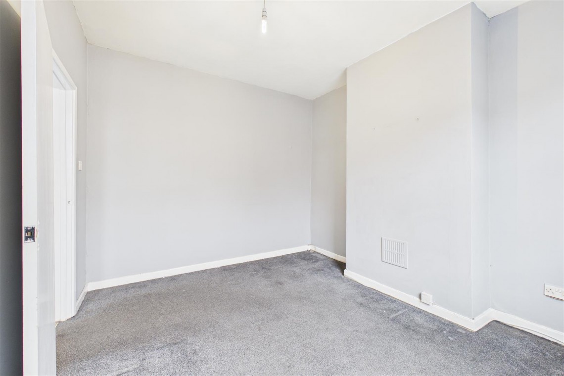 Images for HOUSE | UPDATING | KINGSWOOD