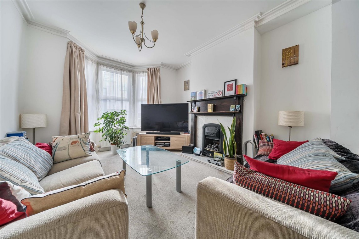 Images for Balfour Road, Ashton