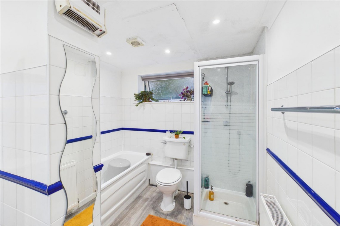 Images for Lime Road, Southville