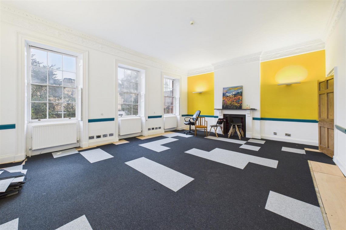 Images for GEORGIAN GEM WITH POTENTIAL | BS8