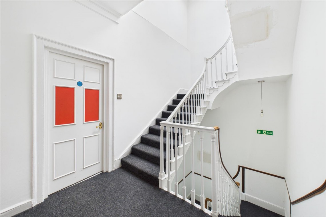 Images for GEORGIAN GEM WITH POTENTIAL | BS8