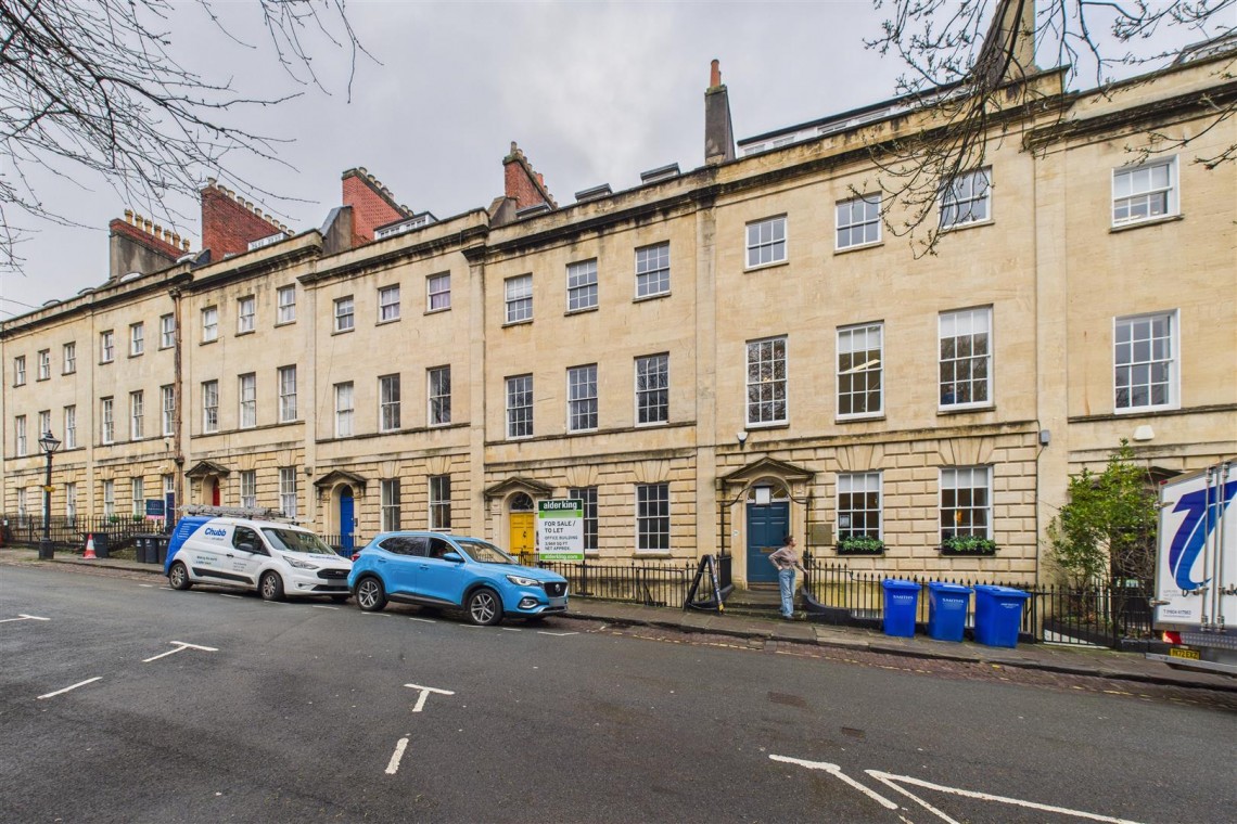 Images for GEORGIAN GEM WITH POTENTIAL | BS8