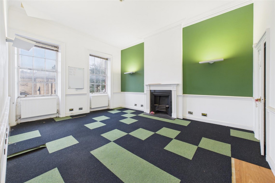 Images for GEORGIAN GEM WITH POTENTIAL | BS8