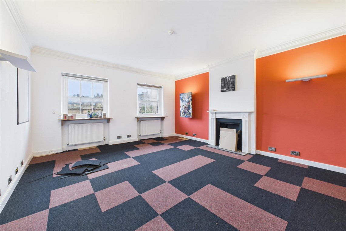 Images for GEORGIAN GEM WITH POTENTIAL | BS8