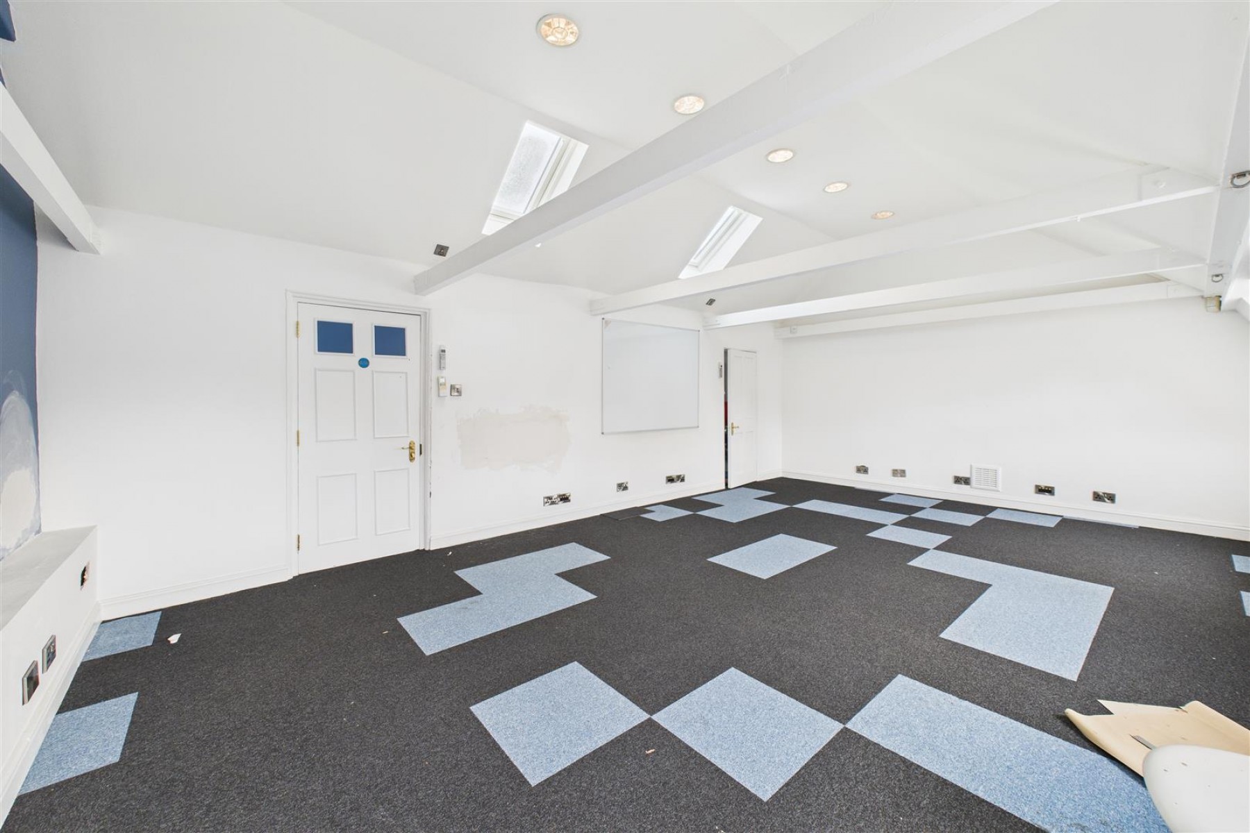 Images for GEORGIAN GEM WITH POTENTIAL | BS8