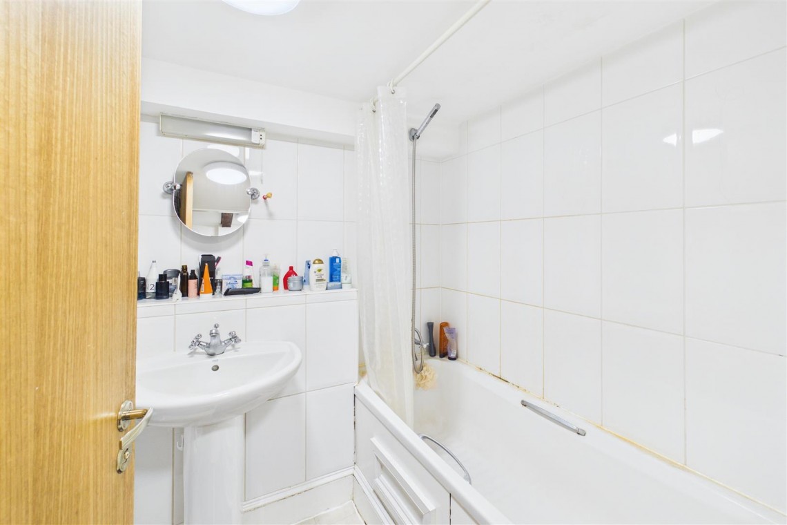 Images for Hobbs Lane, Bristol