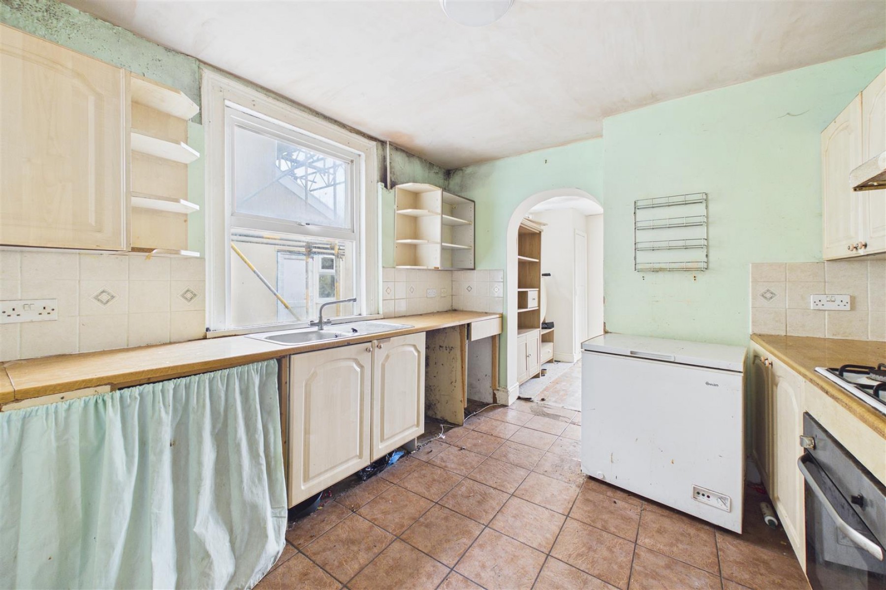 Images for PERIOD HOUSE | UPDATING | WSM