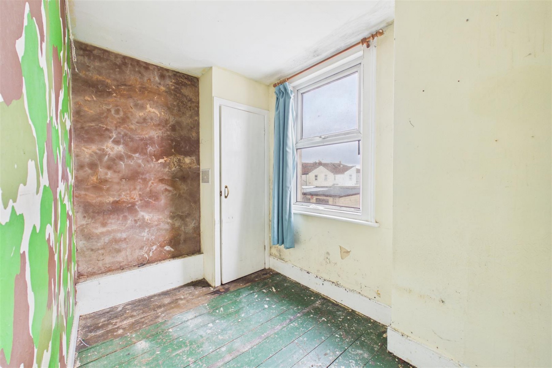 Images for PERIOD HOUSE | UPDATING | WSM