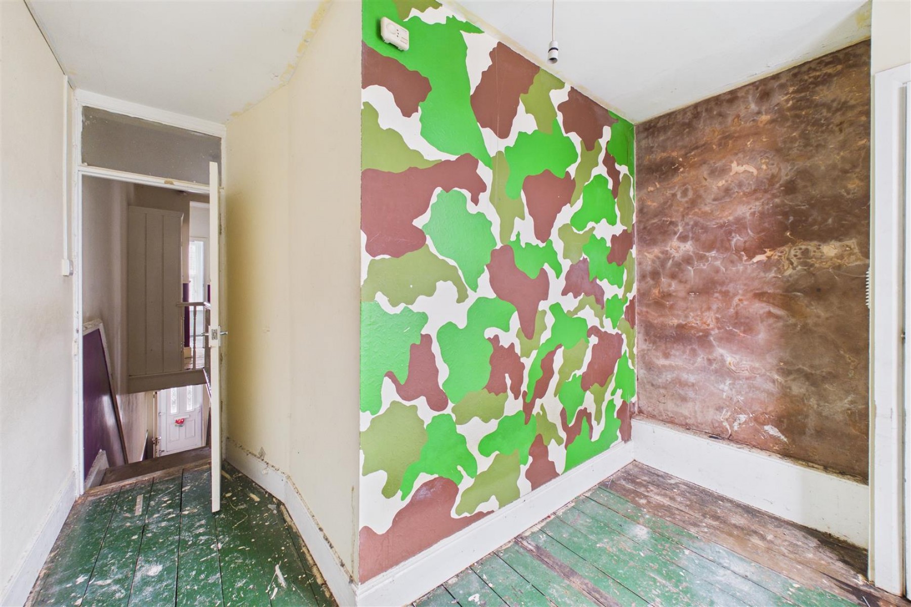 Images for PERIOD HOUSE | UPDATING | WSM