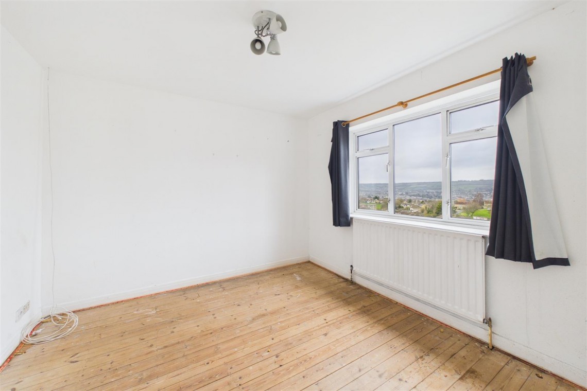 Images for HOUSE | BASIC UPDATING | ODD DOWN