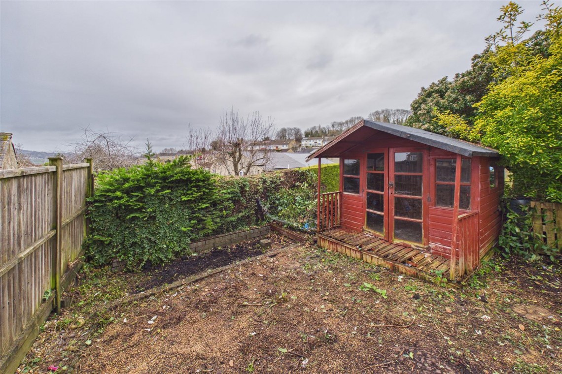 Images for HOUSE | BASIC UPDATING | ODD DOWN