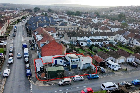 View Full Details for GARAGE WORKSHOP WITH PLANNING