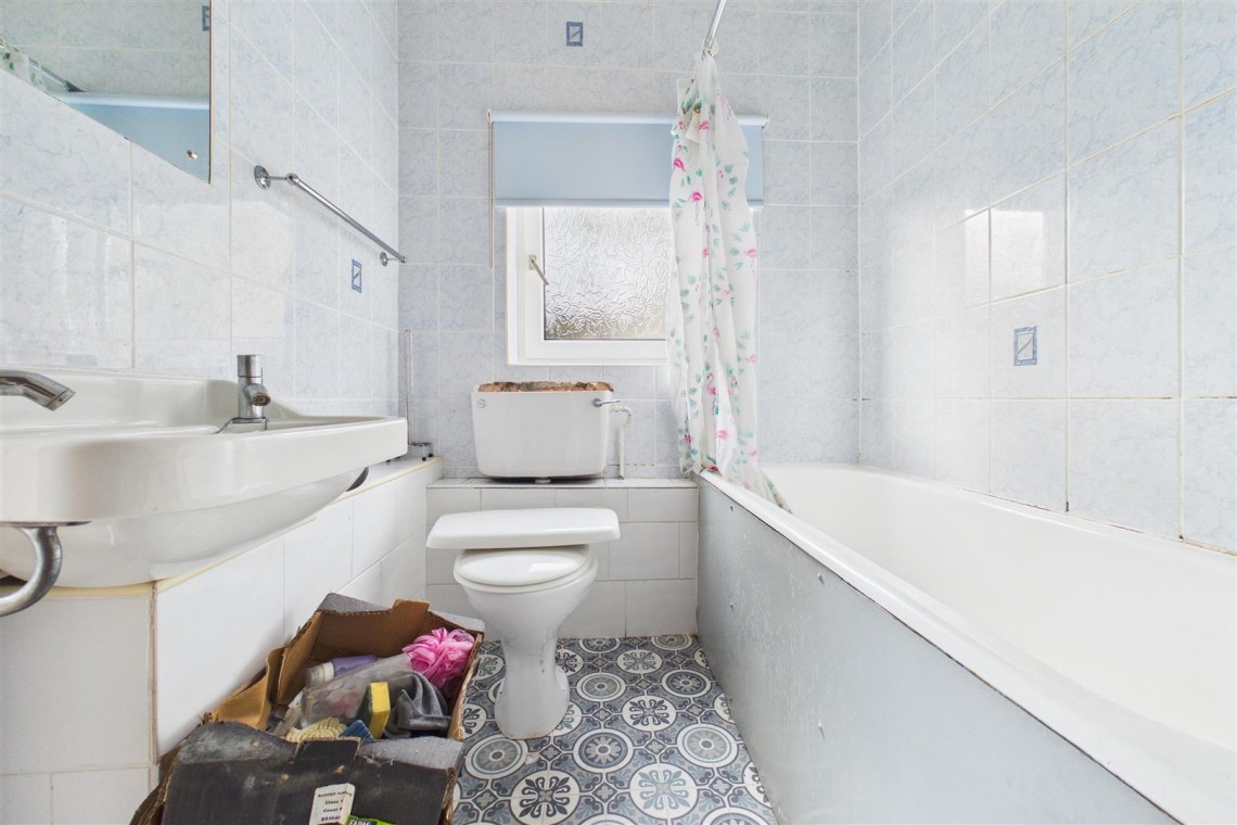 Images for DETACHED | UPDATING | MITCHELDEAN