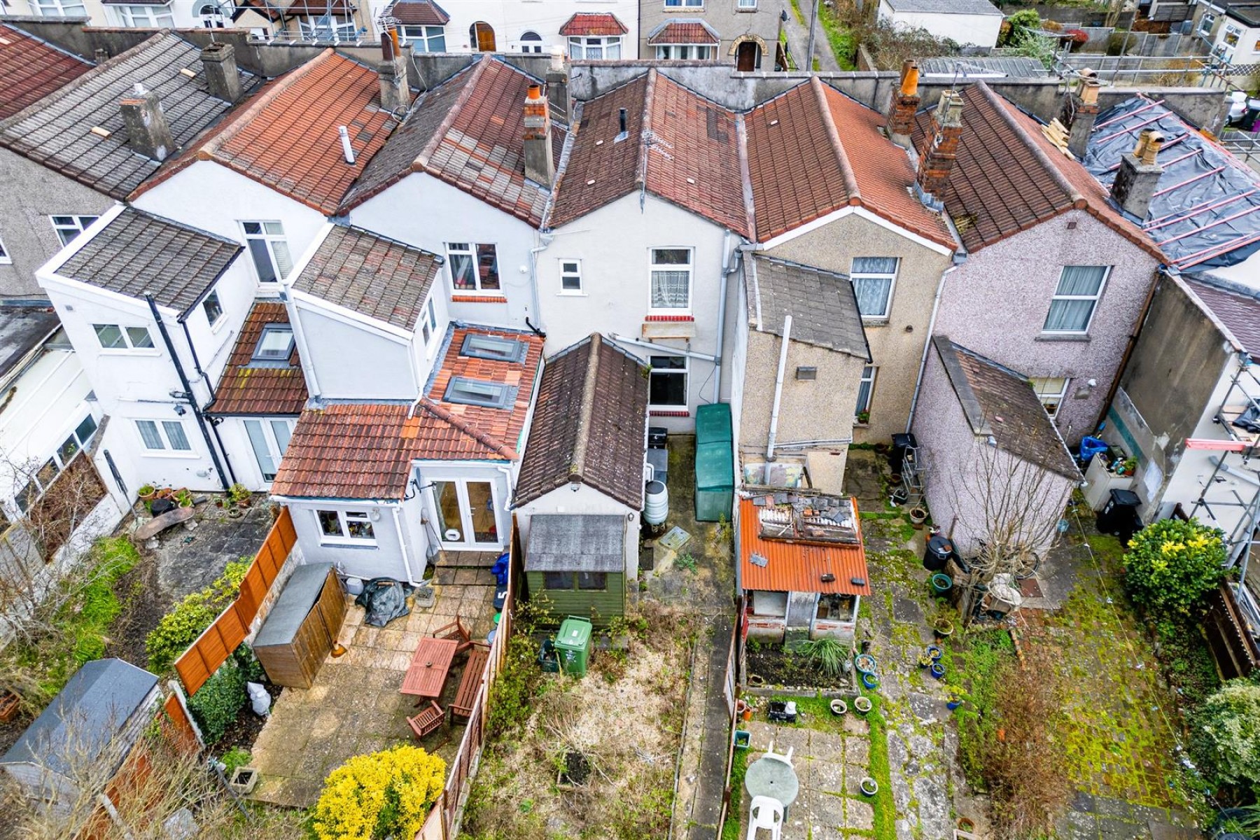 Images for UPDATING | HUGE GARDEN | BS5