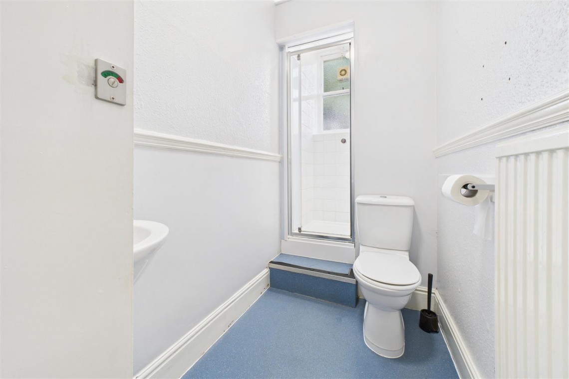 Images for HMO / FAMILY HOME | REDLAND