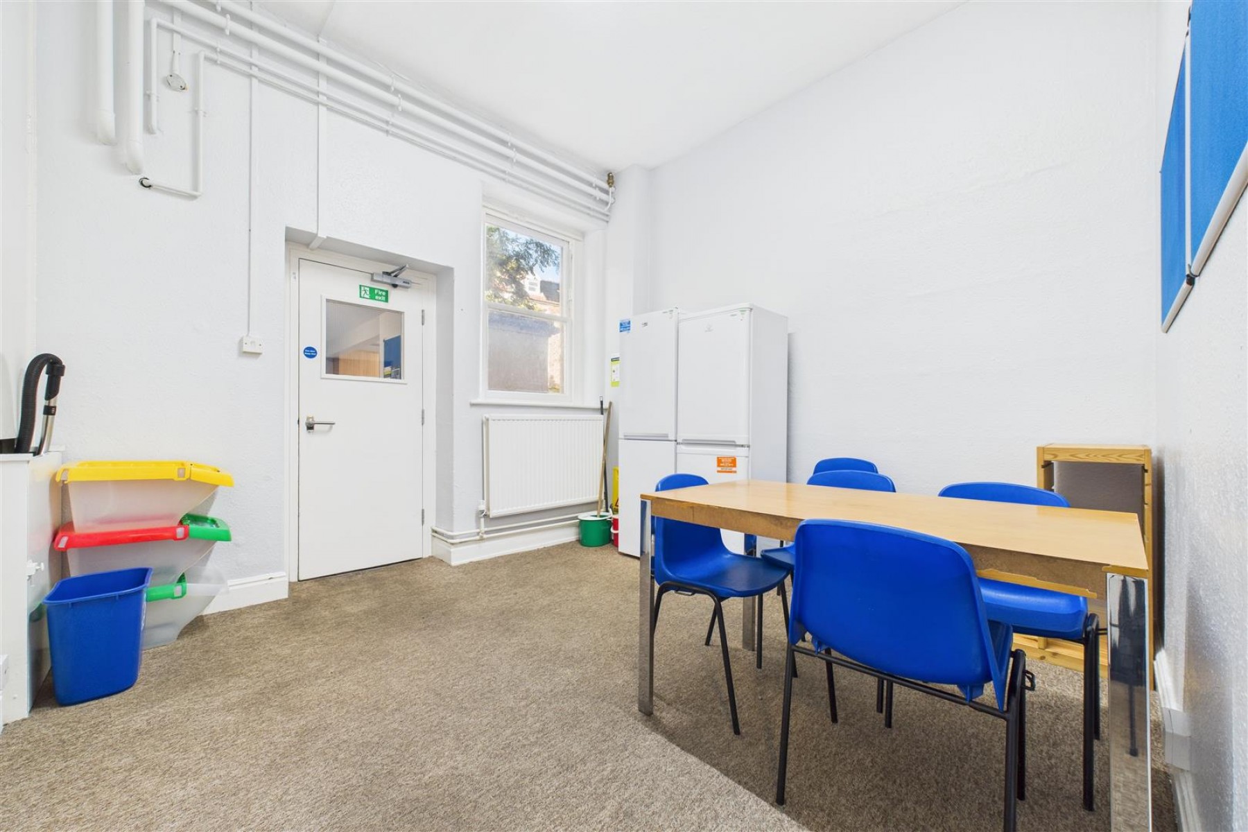 Images for HMO / FAMILY HOME | REDLAND