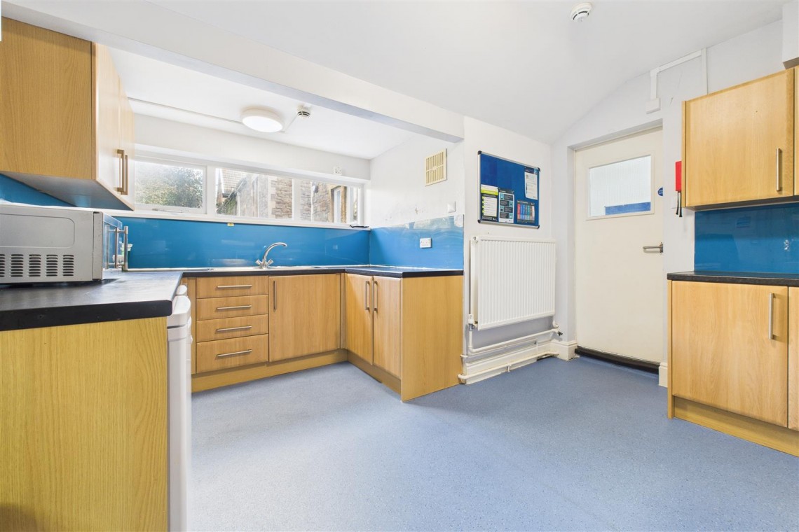 Images for HMO / FAMILY HOME | REDLAND