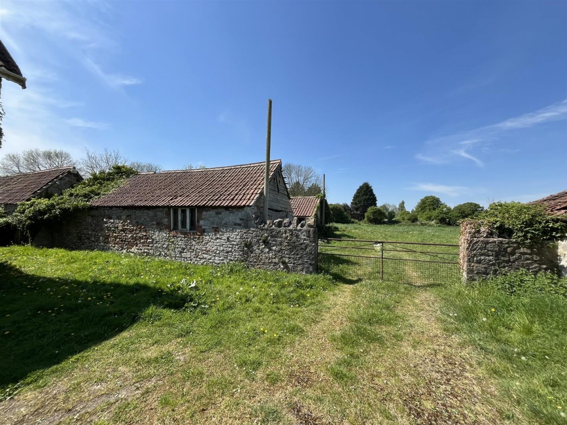 Images for DETACHED | OUTBUILDINGS | LANGFORD