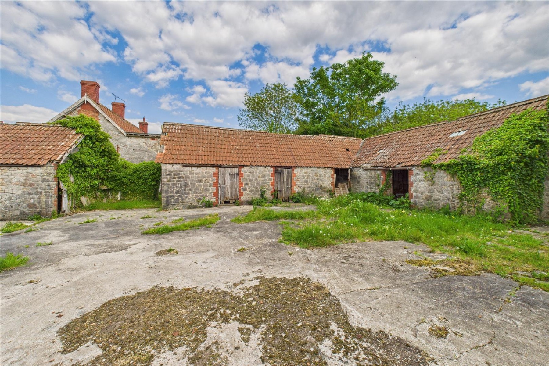 Images for DETACHED | OUTBUILDINGS | LANGFORD