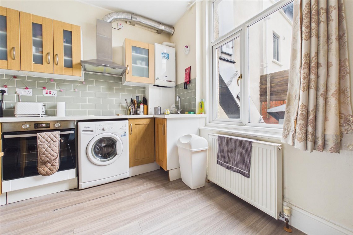 Images for FREEHOLD INVESTMENT | CLIFTON