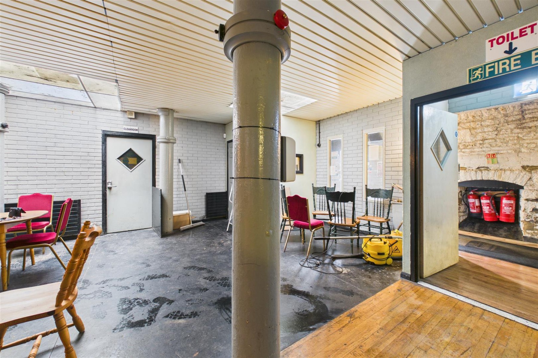 Fiddlers Club, Willway Street, Bedminster, BS3 4BG